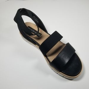Steven by Steve Madden Black Gambel Sandals 8.5M